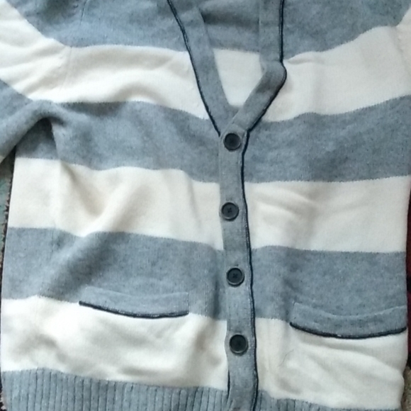 Tommy Hilfiger Sweater - Picture 5 of 13